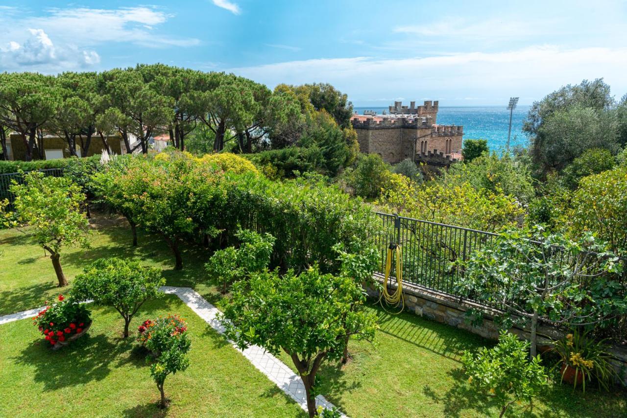Villa Magnificent Sanremo