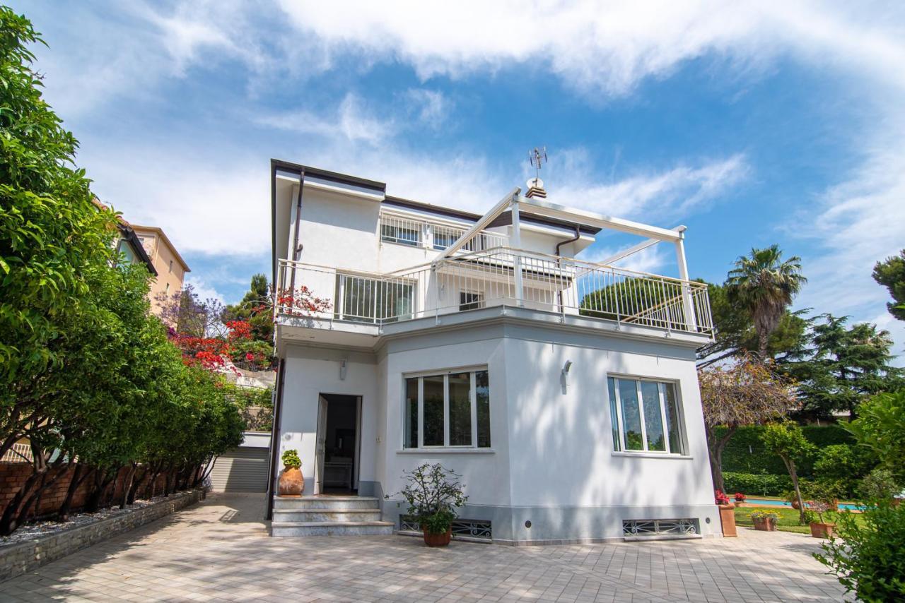 Villa Magnificent *